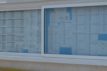 A început înscrierea la liceu