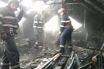 Incendiu produs în camera centralei termice, la o locuinţă din Agapia