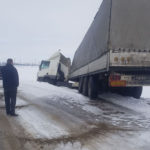 Tir cu bere rasturnat in sant