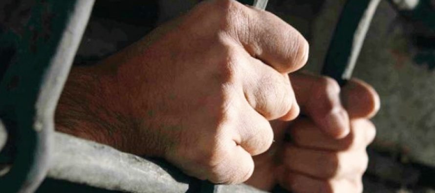 Condamnat la 3 ani și 2 luni de închisoare pentru mai multe acte de tâlhărie