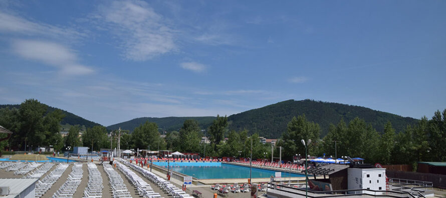 Trei bazine din ștrand s-au redeschis publicului