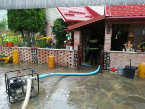 scoatere apa gospodarie farcasa