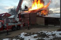 Incendiu puternic la un bar din Roznov
