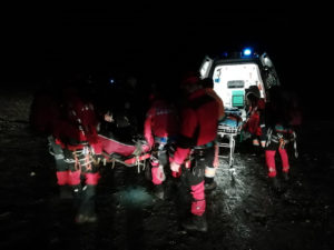 cazut de pe stanca munticelu