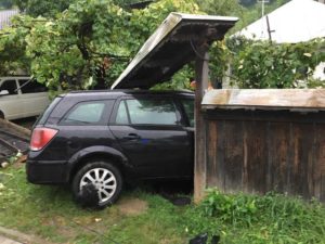 accident autoturism in gard