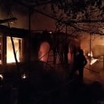 incendiu locuinta batran lumanare aprinsa (2)