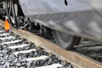 Un tânăr și-a pierdut viața călcat de tren, în gara din Roman