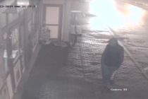 L-ați văzut? A tâlhărit o femeie din Piatra Neamț.