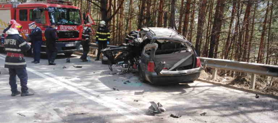 ULTIMA ORĂ: Accident rutier cu o victimă încarcerată la Poiana Teiului