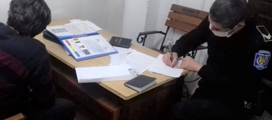 Bărbat din Săvinești cerea bani în numele unei asociații umanitare