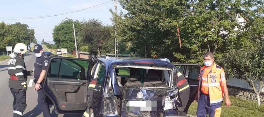 5 victime în 2 accidente rutiere