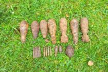 Arsenal de muniție neexplodată descoperită în pădurea Cărbuna din com. Vânători Neamț