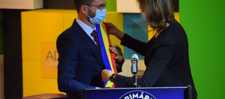 Noul primar de Piatra Neamț și-a luat în primire mandatul. Cine sunt consilierii locali.
