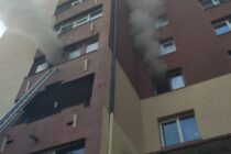 Incendiu provocat de niște copii într-o bloc din Piatra Neamț, 20 de persoane s-au autoevacuat