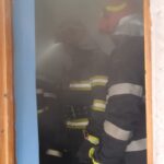 incendiu locuinta valeni piatra neamt (2)