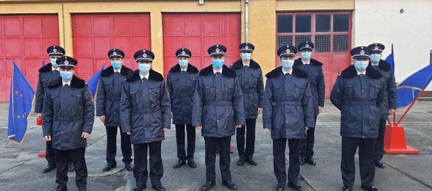 12 absolvenți au depus, astăzi, jurământul militar la ISU Neamț
