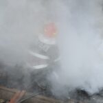 barbat carbonizat incendiu locuinta tarcau 2