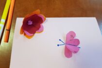 ”Atelierele primăverii” – activități de creație pentru copii găzduite de Biblioteca Județeană