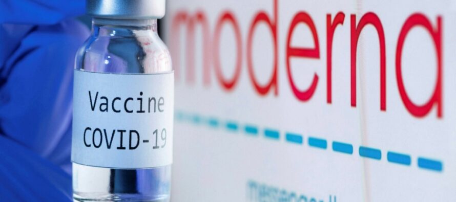 Programări pentru vaccinul anti-covid Moderna în două centre din Neamț