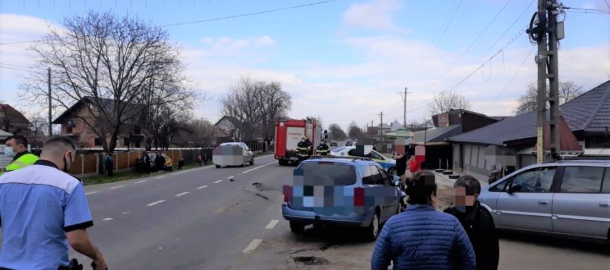 Accident rutier cu 3 victime la Timișești. 3 autoturisme au fost implicate.