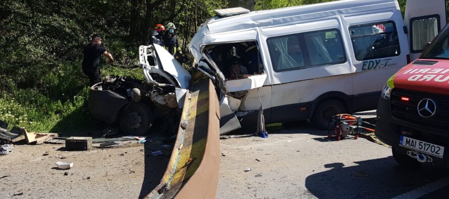2 persoane decedate în urma accidentului de la Tarcău