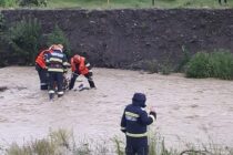 Un bătrân și-a pierdut viața după ce a fost luat de viitură în localitatea Almaș