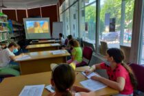 Copiii sunt așteptați la Clubul de învățare a limbilor străine, la Biblioteca Județeană