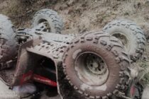 Un bărbat de 57 de ani a decedat după ce s-a răsturnat cu ATV-ul