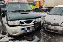 Accident rutier cu 3 autoturisme și un TIR la Roman