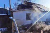 Incendiu la o locuință din Bodești provocat de un coș de fum defect