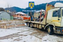 Transport ilegal de lemne oprit de polițiștii nemțeni