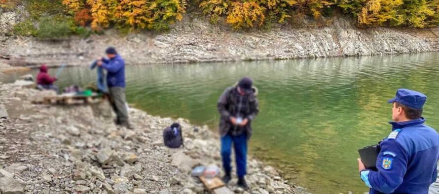 În atenția pescarilor: între 9 aprilie – 7 iunie este perioadă de prohibiție