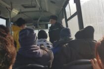 Polițiștii locali au verificat cum se circulă în mijloacele de transport în comun din municipiul Piatra Neamț