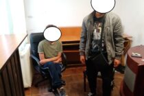 Tineri prinși în flagrant, când sustrăgeau diverse produse dintr-un supermarket