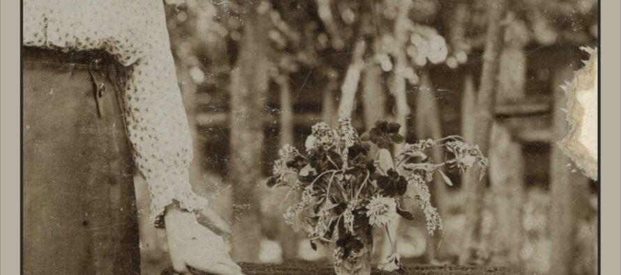 Expoziție de fotografie de colecție, la Biblioteca Județeană